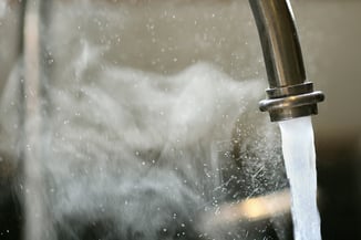 hot-water-tap-with-steam